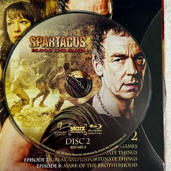 Spartacus: Blood and Sand – The Complete First Season (Blu-ray, 4-Disc Set) - Picture 10 of 12